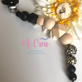 pacifier clip without name 'black, wood, leopard'