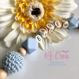 pacifier clip with name 'baby blue, 3D bear'