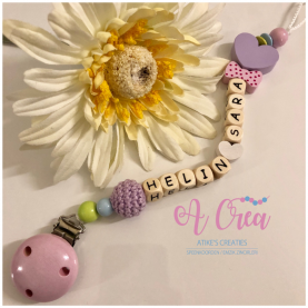 Pacifier clip with name 'pink, lila, white'